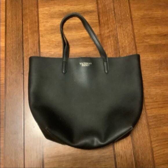 Victoria’s Secret VS Black Shoulder Bag - Picture 8 of 8